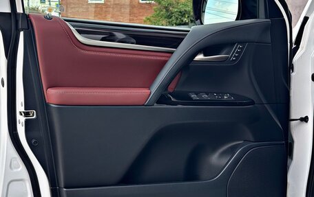 Lexus LX III, 2020 год, 9 500 000 рублей, 26 фотография