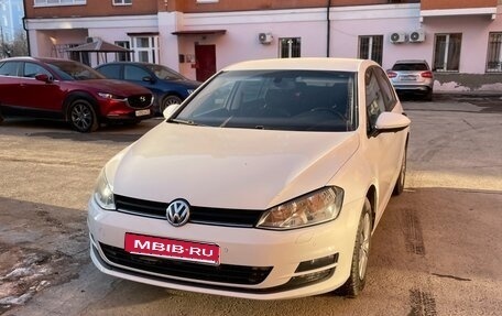 Volkswagen Golf VII, 2014 год, 953 000 рублей, 1 фотография