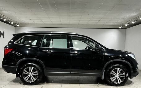 Honda Pilot III рестайлинг, 2018 год, 2 990 000 рублей, 4 фотография