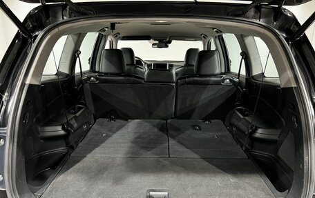 Honda Pilot III рестайлинг, 2018 год, 2 990 000 рублей, 21 фотография