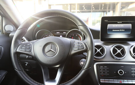 Mercedes-Benz GLA, 2017 год, 2 340 000 рублей, 23 фотография