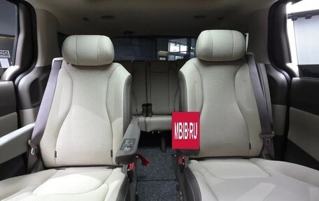 KIA Carnival, 2025 год, 8 650 000 рублей, 11 фотография