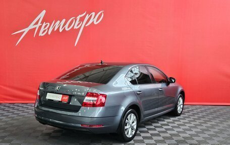 Skoda Octavia, 2018 год, 1 689 000 рублей, 5 фотография