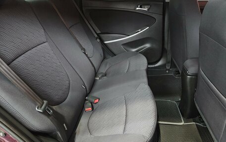 Hyundai Solaris II рестайлинг, 2013 год, 615 000 рублей, 13 фотография