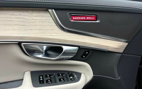 Volvo XC90 II рестайлинг, 2025 год, 8 900 000 рублей, 5 фотография