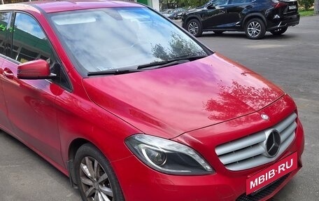 Mercedes-Benz B-Класс, 2013 год, 1 175 000 рублей, 4 фотография
