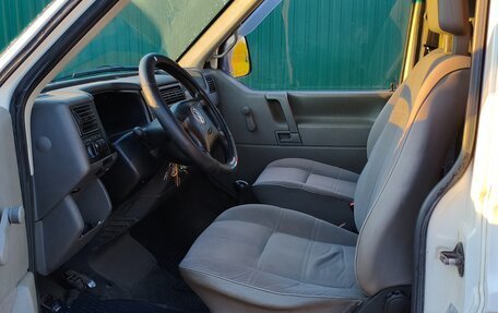 Volkswagen Transporter T4, 2000 год, 670 000 рублей, 7 фотография