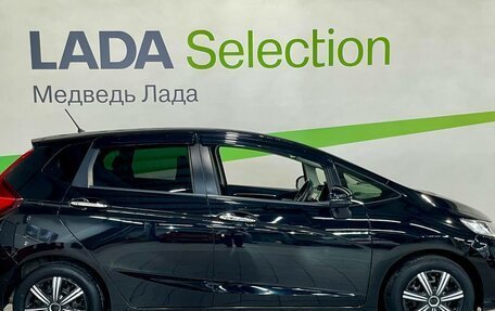 Honda Fit III, 2018 год, 985 000 рублей, 9 фотография