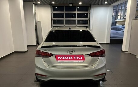 Hyundai Solaris II рестайлинг, 2019 год, 1 150 000 рублей, 4 фотография