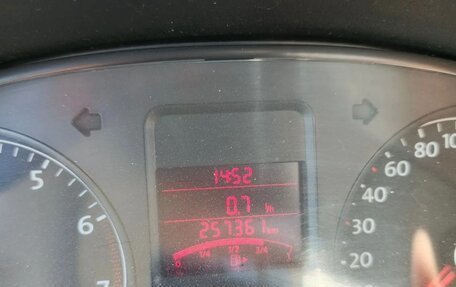Volkswagen Polo VI (EU Market), 2012 год, 270 000 рублей, 5 фотография