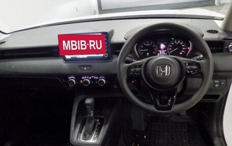 Honda Vezel, 2023 год, 1 840 000 рублей, 6 фотография