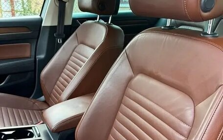 Volkswagen Passat B8 рестайлинг, 2018 год, 1 720 500 рублей, 8 фотография