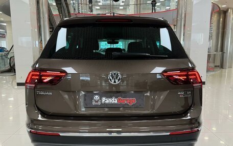 Volkswagen Tiguan II, 2017 год, 2 599 000 рублей, 5 фотография
