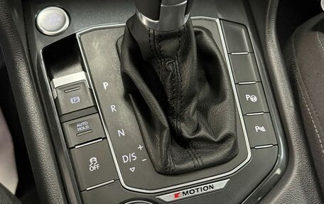 Volkswagen Tiguan II, 2017 год, 2 599 000 рублей, 12 фотография