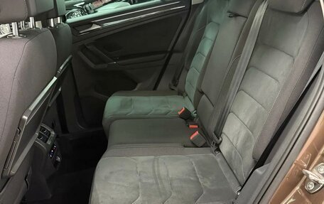 Volkswagen Tiguan II, 2017 год, 2 599 000 рублей, 10 фотография