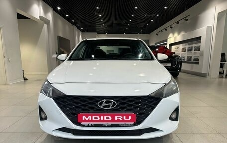 Hyundai Solaris II рестайлинг, 2020 год, 995 000 рублей, 2 фотография