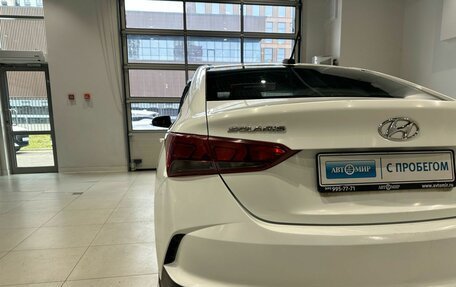 Hyundai Solaris II рестайлинг, 2020 год, 995 000 рублей, 9 фотография