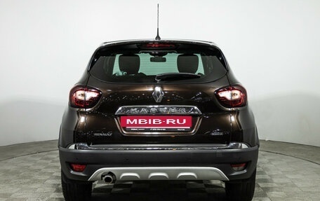 Renault Kaptur I рестайлинг, 2017 год, 1 399 000 рублей, 6 фотография
