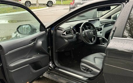 Toyota Camry, 2021 год, 3 149 000 рублей, 12 фотография