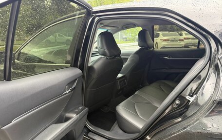 Toyota Camry, 2021 год, 3 149 000 рублей, 21 фотография