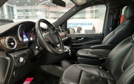 Mercedes-Benz V-Класс, 2019 год, 4 750 000 рублей, 16 фотография