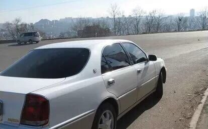 Toyota Crown Majesta, 1999 год, 600 000 рублей, 2 фотография
