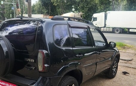 Chevrolet Niva I рестайлинг, 2010 год, 565 000 рублей, 6 фотография