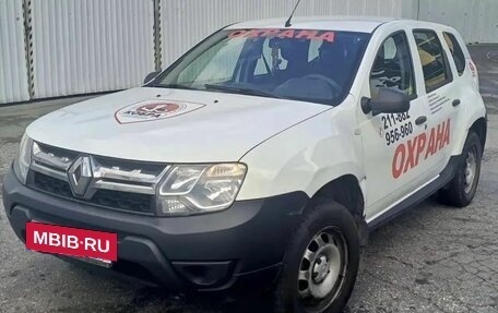 Renault Duster I рестайлинг, 2017 год, 600 000 рублей, 4 фотография
