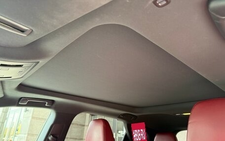 Lexus RX IV рестайлинг, 2018 год, 3 890 000 рублей, 16 фотография