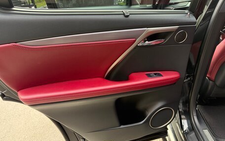 Lexus RX IV рестайлинг, 2018 год, 3 890 000 рублей, 18 фотография