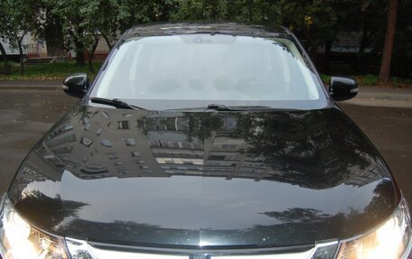 Mitsubishi Outlander III рестайлинг 3, 2017 год, 1 460 000 рублей, 10 фотография