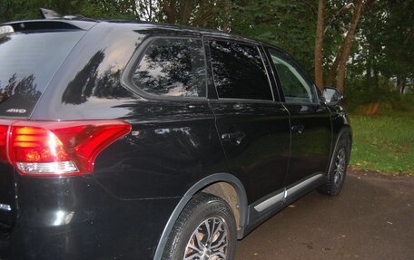 Mitsubishi Outlander III рестайлинг 3, 2017 год, 1 460 000 рублей, 22 фотография
