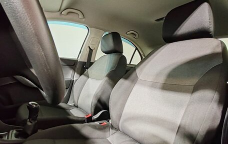 Skoda Rapid I, 2015 год, 700 000 рублей, 13 фотография