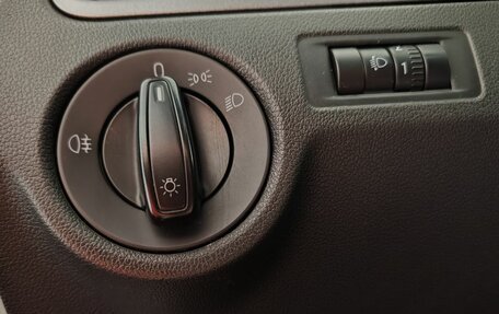 Skoda Rapid I, 2015 год, 700 000 рублей, 18 фотография