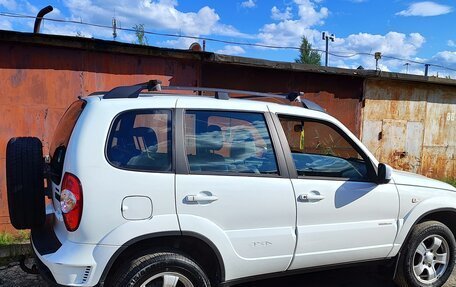Chevrolet Niva I рестайлинг, 2012 год, 750 000 рублей, 6 фотография