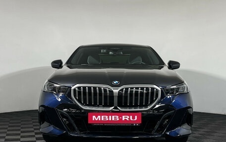 BMW 5 серия, 2026 год, 9 975 000 рублей, 2 фотография