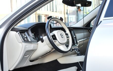 Volvo V90 II, 2019 год, 3 150 000 рублей, 11 фотография