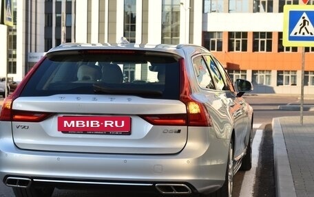 Volvo V90 II, 2019 год, 3 150 000 рублей, 15 фотография