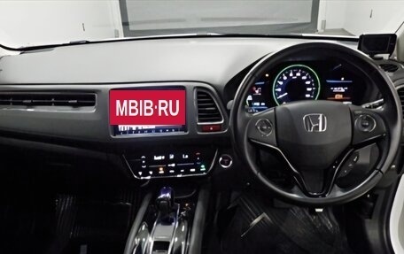 Honda Vezel, 2018 год, 1 100 000 рублей, 4 фотография