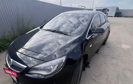 Opel Astra J, 2012 год, 680 000 рублей, 2 фотография