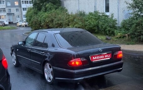 Mercedes-Benz E-Класс, 1997 год, 345 000 рублей, 7 фотография