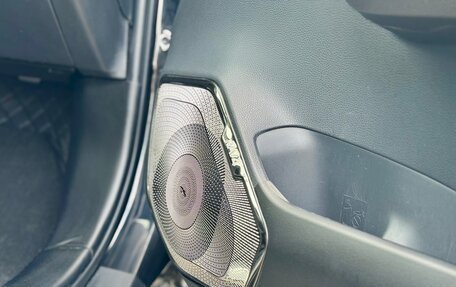 Toyota RAV4, 2021 год, 3 300 000 рублей, 10 фотография
