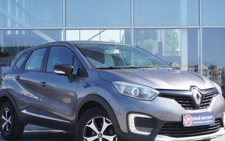 Renault Kaptur I рестайлинг, 2017 год, 1 579 000 рублей, 3 фотография