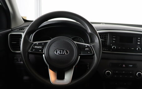 KIA Sportage IV рестайлинг, 2019 год, 1 999 990 рублей, 10 фотография