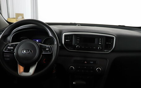 KIA Sportage IV рестайлинг, 2019 год, 1 999 990 рублей, 13 фотография