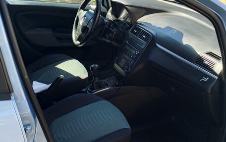 Fiat Punto III Punto Evo рестайлинг, 2007 год, 320 000 рублей, 17 фотография