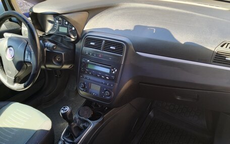 Fiat Punto III Punto Evo рестайлинг, 2007 год, 320 000 рублей, 18 фотография