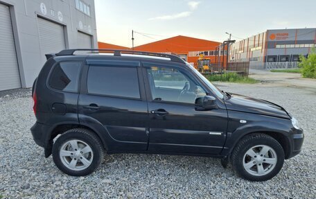Chevrolet Niva I рестайлинг, 2013 год, 515 000 рублей, 6 фотография