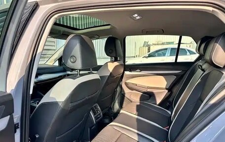 Volkswagen Golf VIII, 2022 год, 2 020 000 рублей, 10 фотография