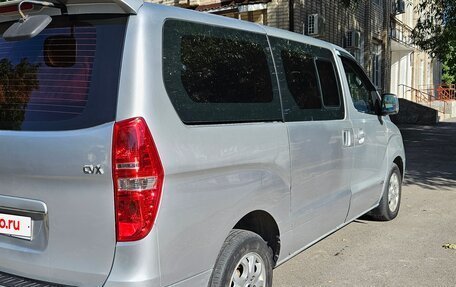 Hyundai Grand Starex Grand Starex I рестайлинг 2, 2008 год, 1 099 000 рублей, 8 фотография